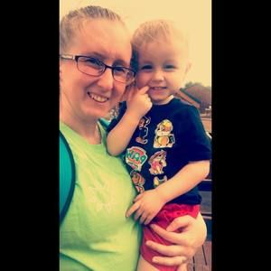 Meet your Posher, Caitlin